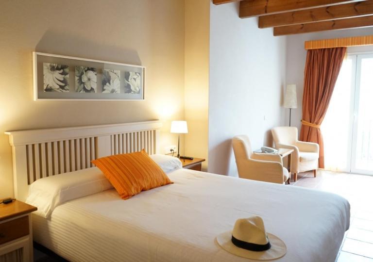 Hotel Es Mercadal Dış mekan fotoğraf